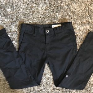 Boys Volcom size 27/14y slim pants Black like new